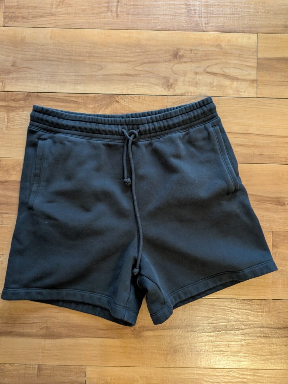 SKIMS Mens Lounge Shorts Relaxed Jersey Sweatpants Black 5", Sz (32-34)
